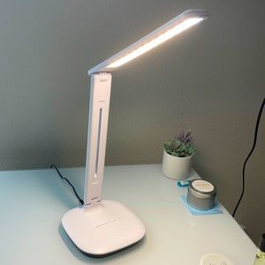 White Desk Lamp w/ 3 Light Settings